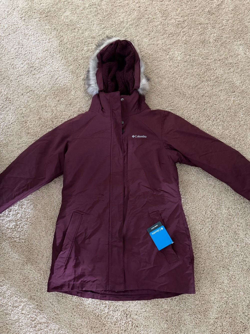 Columbia Women's Maroon Insulated Hooded Parka NWT